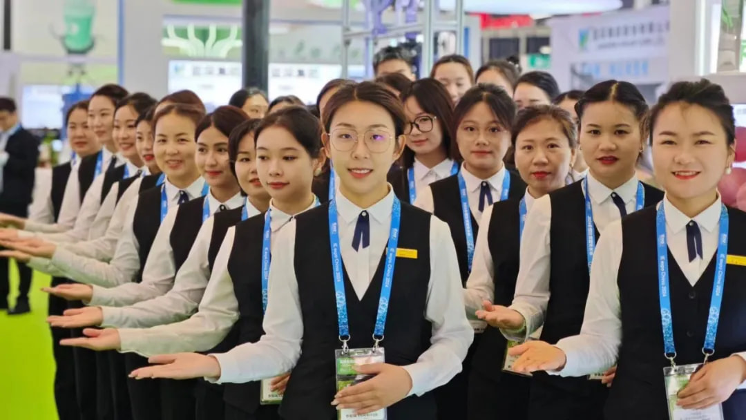 直擊環(huán)博會(huì)丨美寶新品首發(fā) 斬獲行業(yè)百強(qiáng) 盡展品牌風(fēng)采